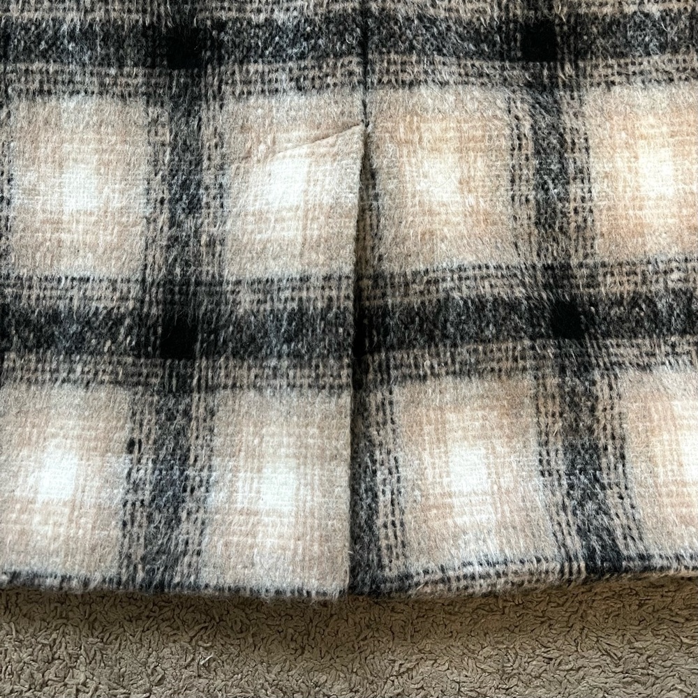 OLD NAVY Soft Brushed Plaid Coat - Picture 7 of 11